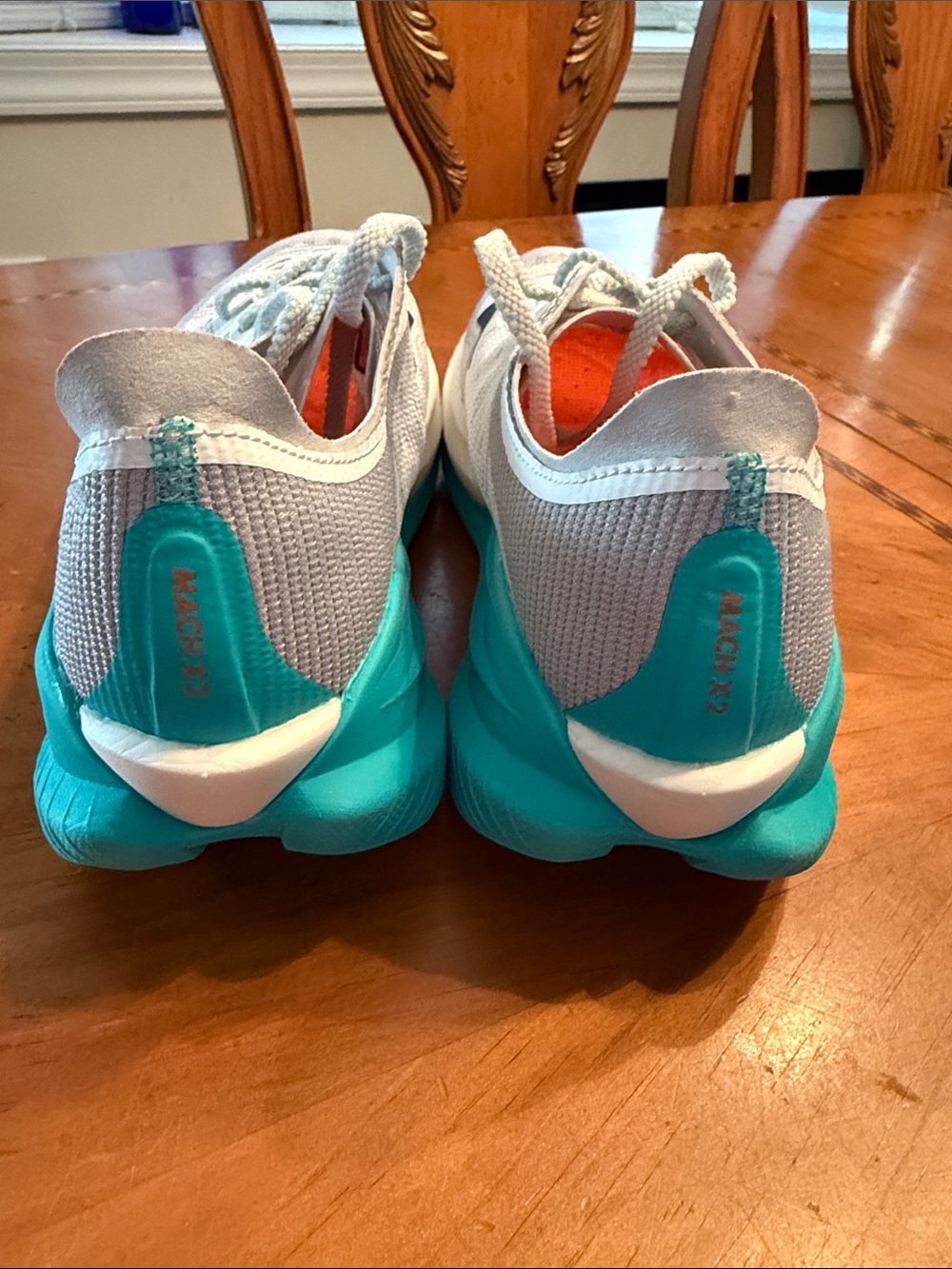 HOKA Mach X 2 running shoes in the Frost/Electric Aqua colorway - Picture 4 of 6